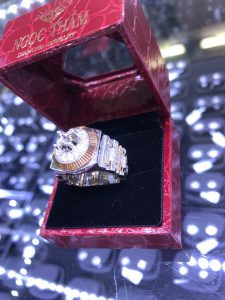 Vỏ nhẫn nam Rolex vàng 750 kim cương tấm thiên nhiên