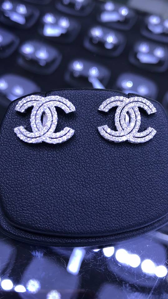 Bông tai Chanel Full xoàn tấm thiên nhiên -Ms 7b800117