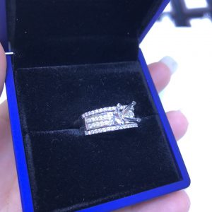 Vỏ nhẫn nữ Full kim cương thiên nhiên vàng 750, hột chủ nhận từ 6.0-7.0 li msp-7n800206